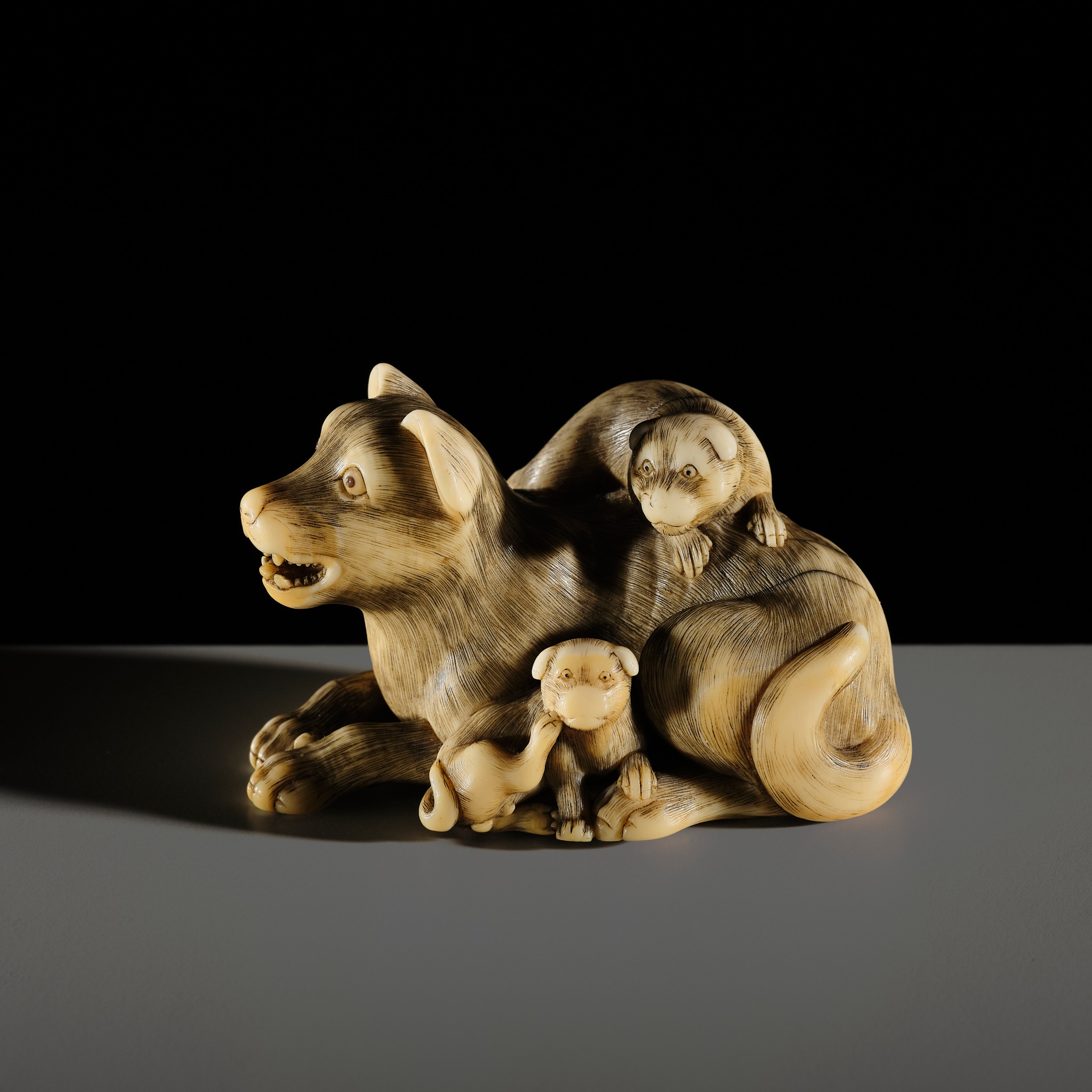 Fine Netsuke & Sagemono