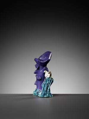 Lot 516 - A PURPLE AND TURQUOISE-GLAZED ‘LINGZHI’ INCENSE HOLDER, 18TH CENTURY