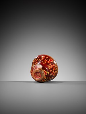 Lot 428 - A SMALL GLASS ‘REALGAR IMITATION’ CUP, 18TH CENTURY