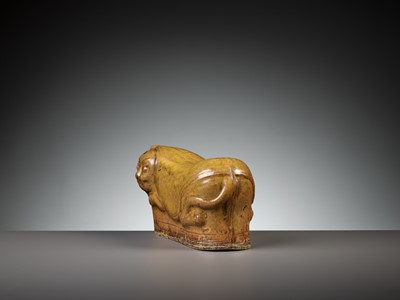 Lot 163 - AN UNUSUAL BROWN-GLAZED ‘TIGER’ PILLOW, LIAO TO JIN DYNASTY