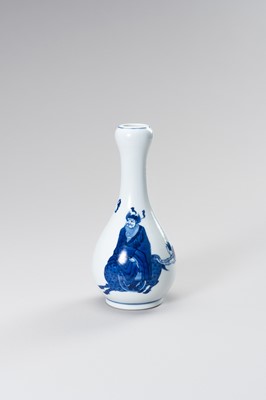 Lot 871 - A BLUE AND WHITE PORCELAIN GARLIC VASE WITH ZHONG KUI AND A POEM