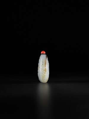 Lot 124 - A PALE CELADON JADE SNUFF BOTTLE CARVED WITH A POEM, MID-QING