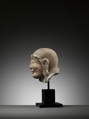 Lot 159 - AN UNUSUAL SANDSTONE HEAD OF THE LUOHAN ASITA, SONG TO MING DYNASTY