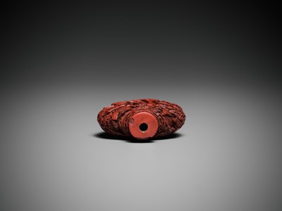 Lot 649 - A CINNABAR LACQUER SNUFF BOTTLE, PROBABLY IMPERIAL, QIANLONG TO JIAQING PERIOD