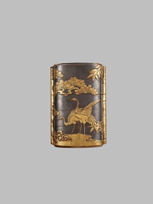 Lot 346 - AN EXCEPTIONALLY LARGE GOLD LACQUER FOUR-CASE INRO DEPICTING A MINOGAME AND CRANES