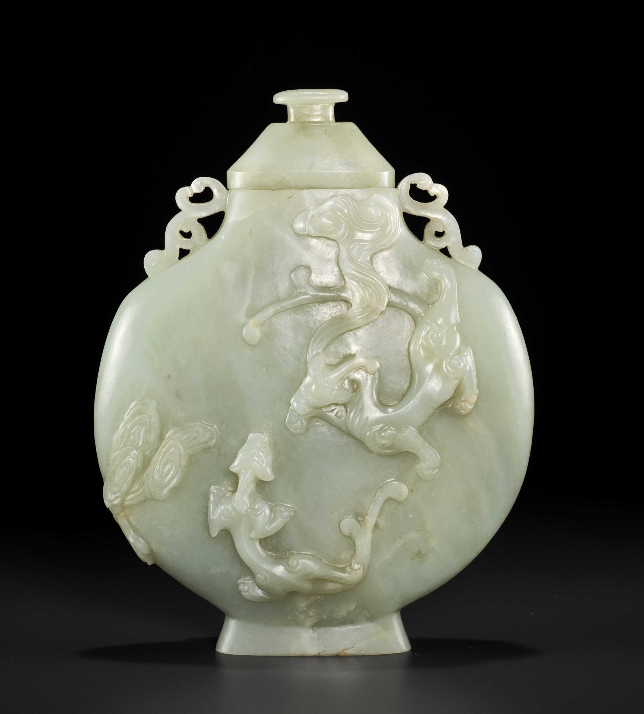 Lot 456 - A CELADON JADE ‘CHILONG’ MOONFLASK AND COVER, BIANHU, 18TH CENTURY