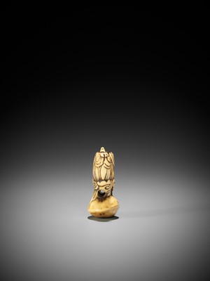 Lot 259 - A RARE STAG ANTLER NETSUKE OF THE CLAM’S DREAM