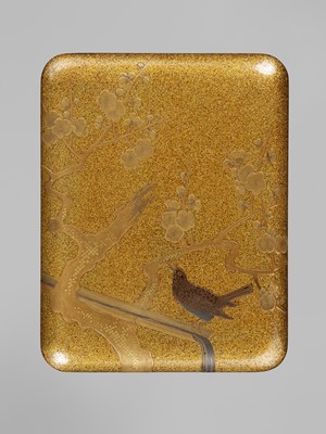 Lot 127 - A FINE GOLD LACQUER BOX AND COVER WITH A BIRD AND PRUNUS