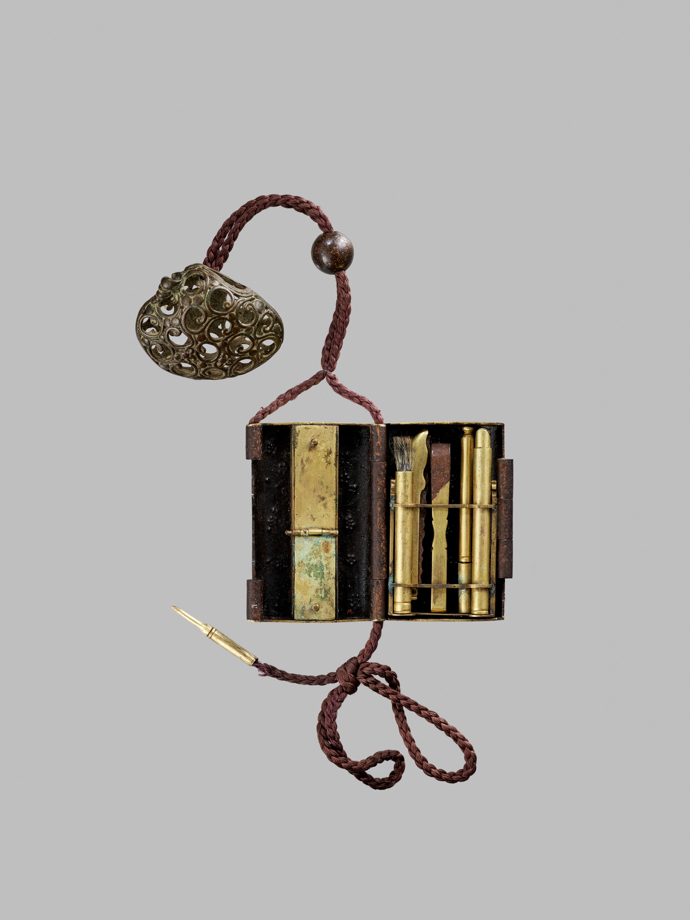 Lot 357 - A VERY RARE CHAMPLEVÉ-DECORATED IRON