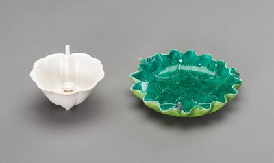 Lot 760 - A DEHUA WASHER AND WATERDROPPER & A ‘LOTUS LEAF’ WASHER
