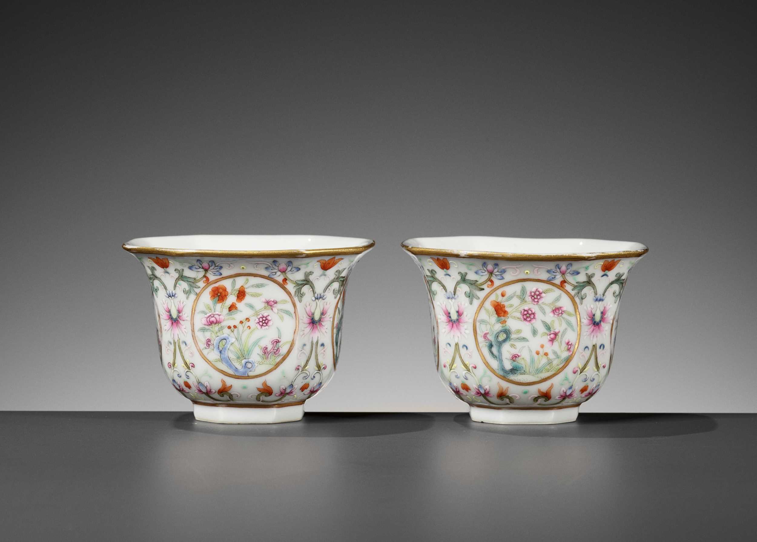 Lot 232 - A PAIR OF GILT AND ENAMELED ‘FLORAL’ CUPS, SHENDETANG HALL MARKS, DAOGUANG PERIOD