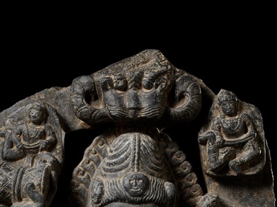 Lot 13 - A LARGE AND EXCEPTIONAL GRAY SCHIST STATUE OF A DANCING SHIVA, EARLY MALLA DYNASTIES