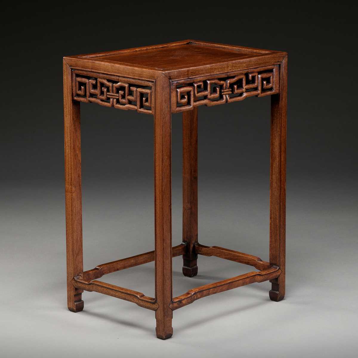 Hong Mu Table Lot 10 - A HONGMU SIDE TABLE, LATE QING DYNASTY TO