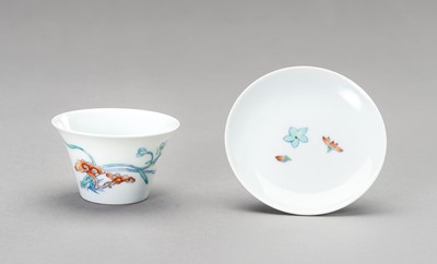 Lot 724 - A SMALL DOUCAI CUP AND SAUCER, LATE QING TO REPUBLIC