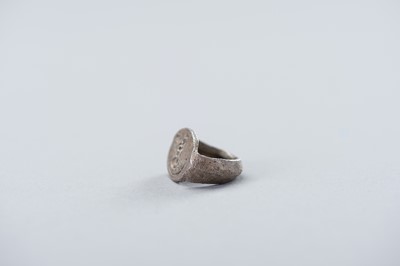 Lot 1226 - A PYU CULTURE SILVER ALLOY ‘LAKSHMI’ RING, 9TH TO 11TH CENTURY