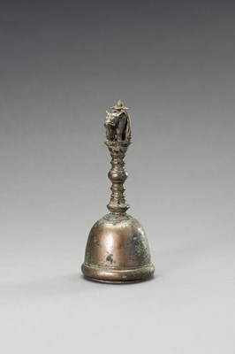 Lot 1250 - A BRONZE TEMPLE BELL WITH AN ELEPHANT
