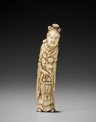 Lot 258 - A TALL STAG ANTLER NETSUKE OF SEIOBO