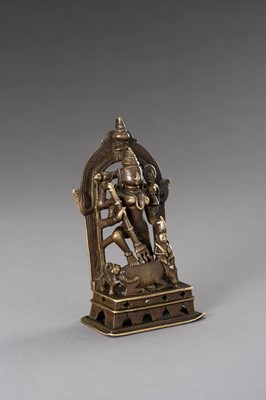 Lot 1270 - A FINE BRONZE FIGURE OF DURGA