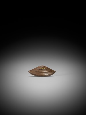 Lot 139 - TSUCHIYA YAGOHACHI: A RARE MIXED METAL NETSUKE OF AN AMIGASA HAT