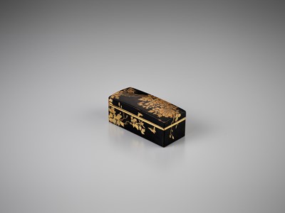 Lot 111 - A LACQUER BOX AND COVER WITH PEONIES AND BUTTERFLIES