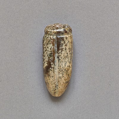 AN ARCHAISTIC JADE CARVING OF A CICADA, c. 1900