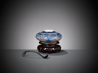 Lot 100 - A PORCELAIN WATER POT, WITH MATCHING BRONZE SPOON AND WOOD STAND, QING DYNASTY