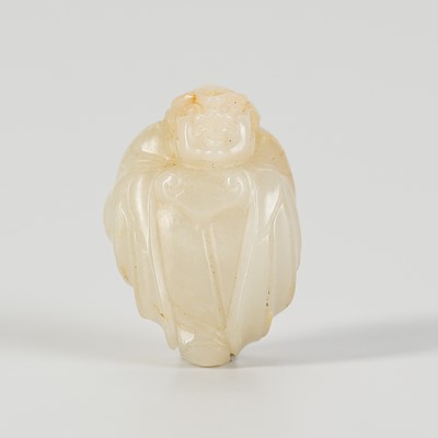 A JADE BEAD OF A MONK, LATE QING