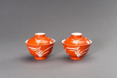 Lot 749 - A PAIR OF CORAL RED BOWLS AND COVERS, REPUBLIC PERIOD
