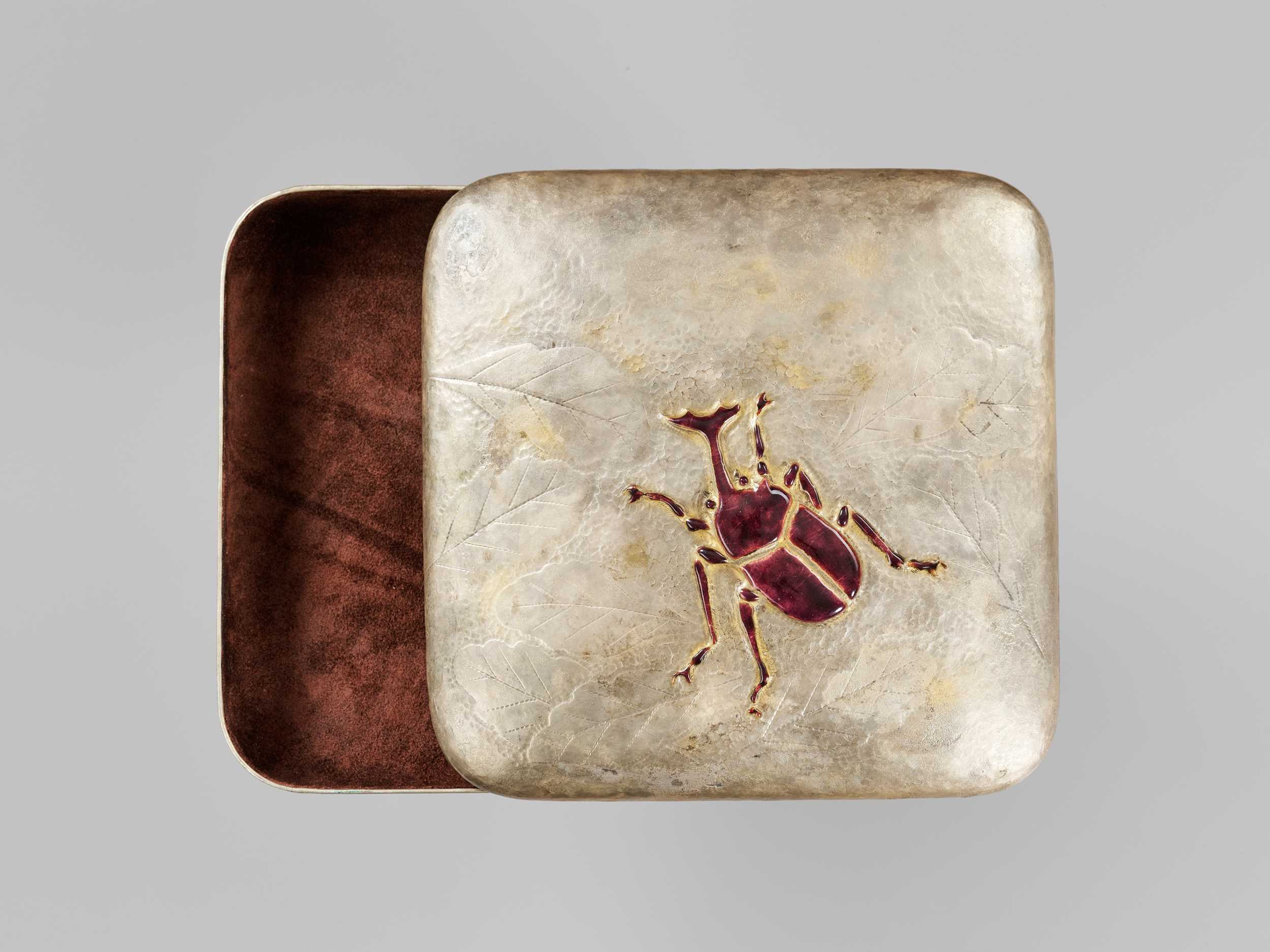 Lot 26 - SANO HIROSHI: A CERAMIC-INLAID SILVERED-METAL BOX AND COVER WITH A STAG BEETLE
