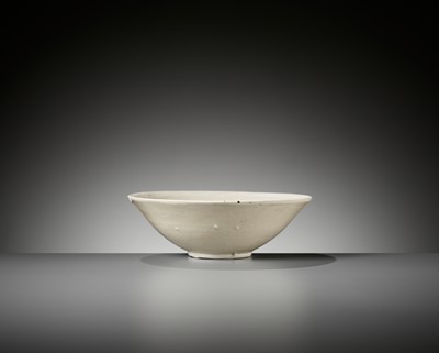 Lot 388 - AN INCISED DING ‘BOYS’ BOWL, NORTHERN SONG DYNASTY