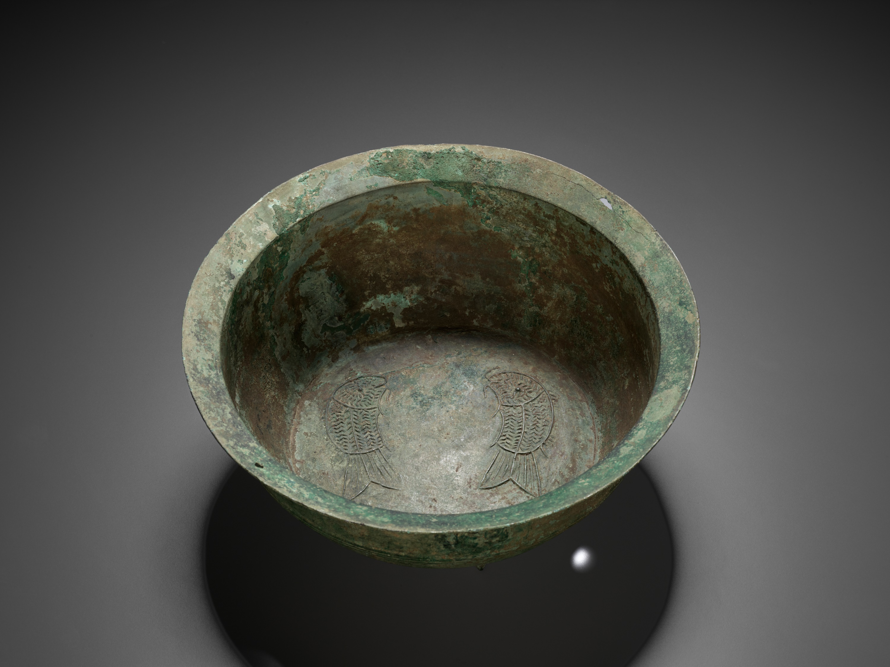Lot 664 - A COPPER ALLOY 'TWIN FISH' BASIN, DONG SON