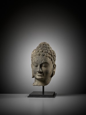Lot 666 - A SANDSTONE HEAD OF BUDDHA SHAKYAMUNI