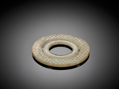 Lot 95 - A JADE DOUBLE DISK, BI, WARRING STATES TO WESTERN HAN DYNASTY