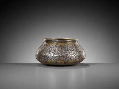Lot 1006 - A SILVER AND COPPER INLAID BRASS BOWL, MAMLUK REVIVAL