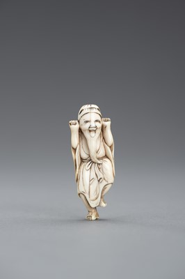 Lot 417 - AN IVORY NETSUKE OF A JOYFUL SENNIN, EDO PERIOD