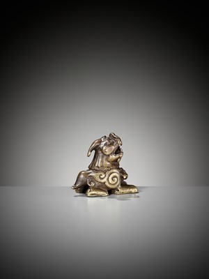 Lot 24 - A BRONZE ‘LUDUAN’ WEIGHT, 17TH CENTURY