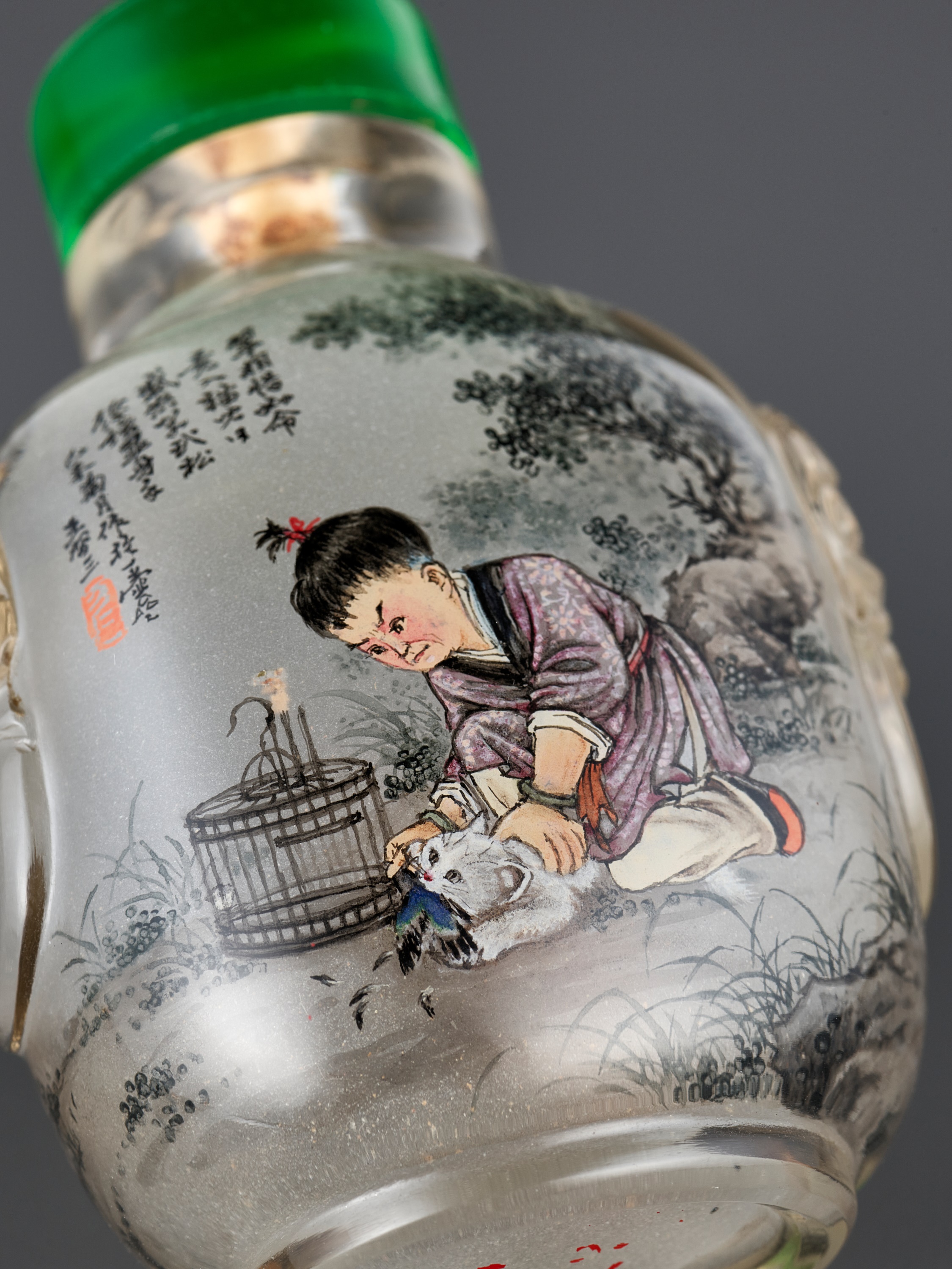 Lot 72 - AN INSIDE-PAINTED GLASS SNUFF BOTTLE, BY WANG