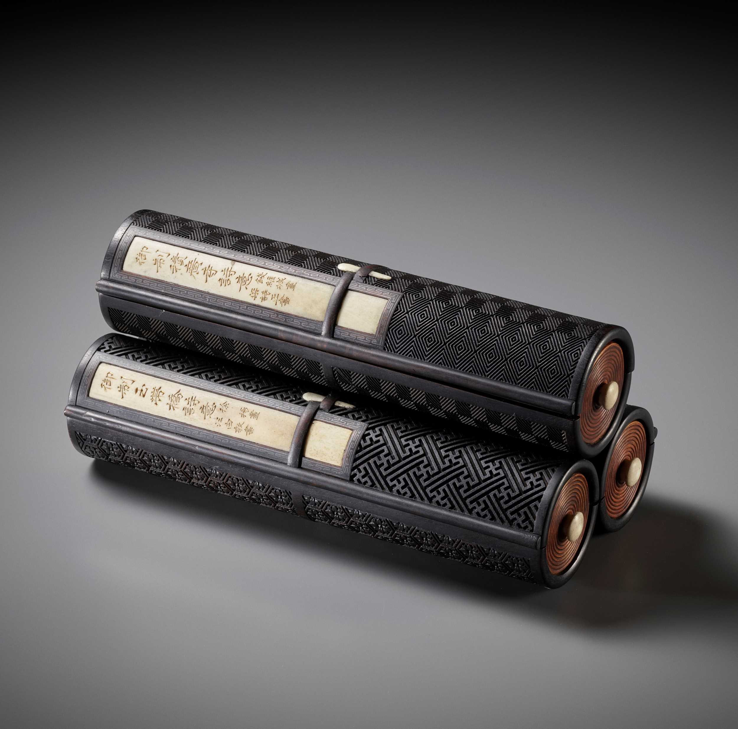 Lot 17 - AN IMPERIAL SCROLL-SHAPED ZITAN BOX AND COVER,