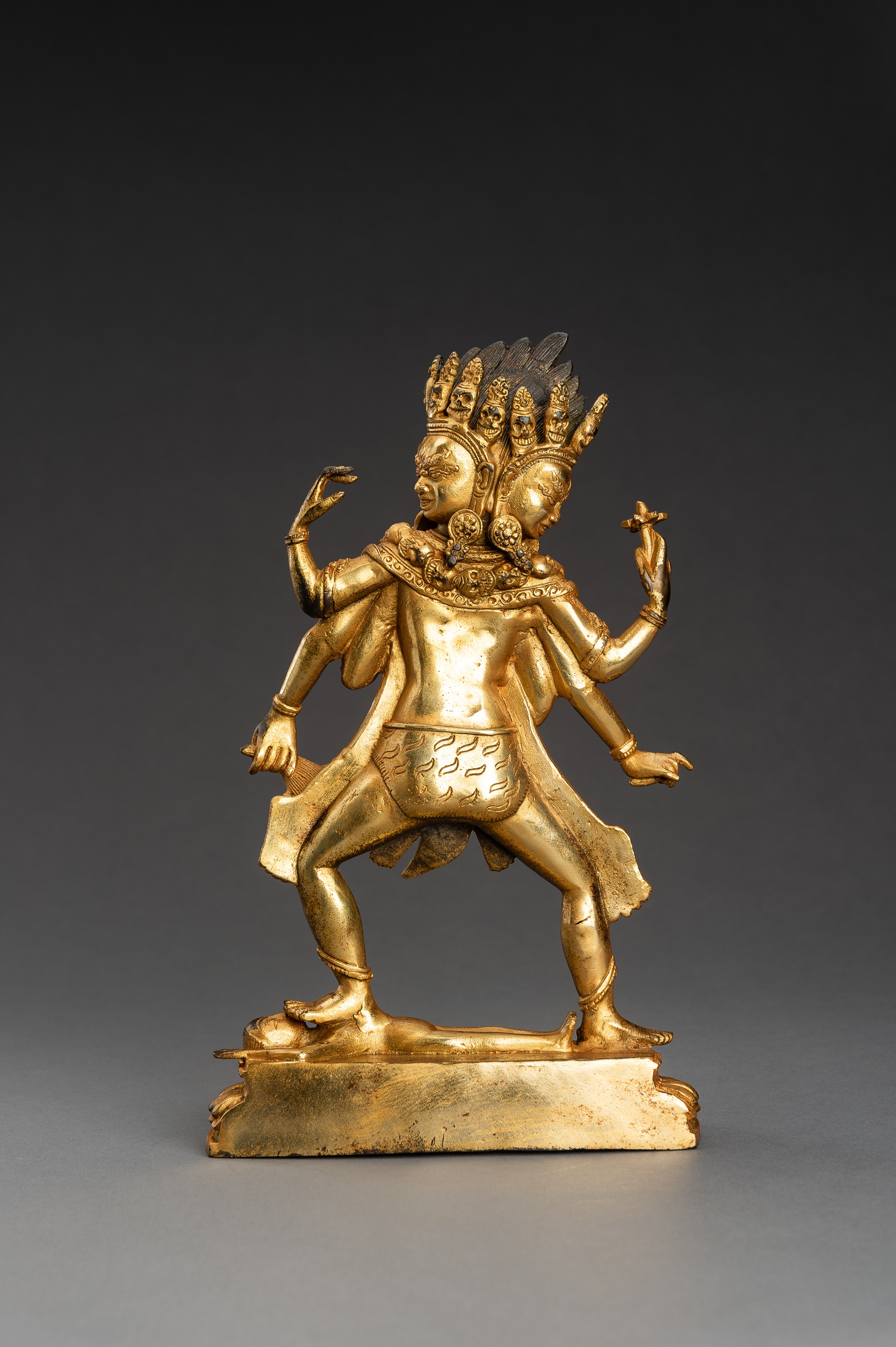 Lot 322 - A GILT BRONZE FIGURE OF CHAKRASAMVARA, 1900s