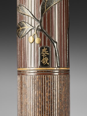 Lot 1605 - TAISAI: A FINE WOVEN RATTAN KISERUZUTSU WITH A LACQUERED DESIGN OF FRUITING YAKUBOJI