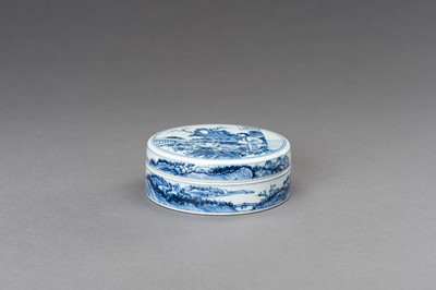 Lot 711 - A BLUE AND WHITE ‘PALACE GARDEN’ PORCELAIN BOX AND COVER, c. 1920s
