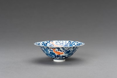 Lot 703 - A FINE BLUE AND WHITE ‘GOLDFISH’ PORCELAIN BOWL, c. 1920s