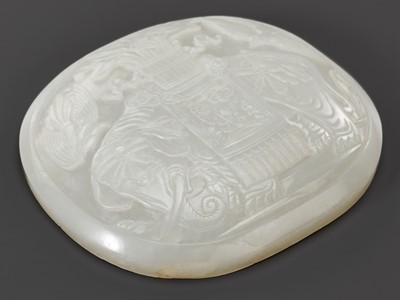 Lot 351 - A WHITE JADE ‘ELEPHANT’ PLAQUE, 18TH-19TH CENTURY