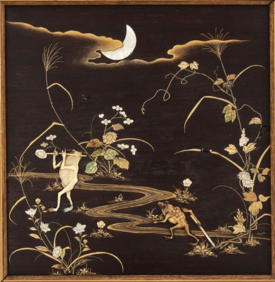 Lot 31 - A SHIBAYAMA INLAID AND LACQUERED WOOD PANEL DEPICTING ANTHROPOMORPHIC FROGS