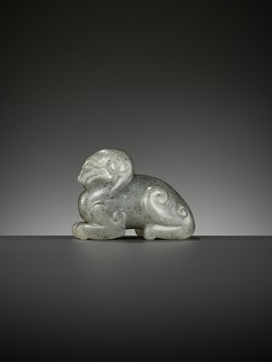 Lot 88 - A GRAY JADE FIGURE OF A MYTHICAL BEAST, 17TH CENTURY