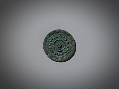 Lot 468 - A ‘CLOUD AND NEBULAE’ BRONZE MIRROR, HAN DYNASTY