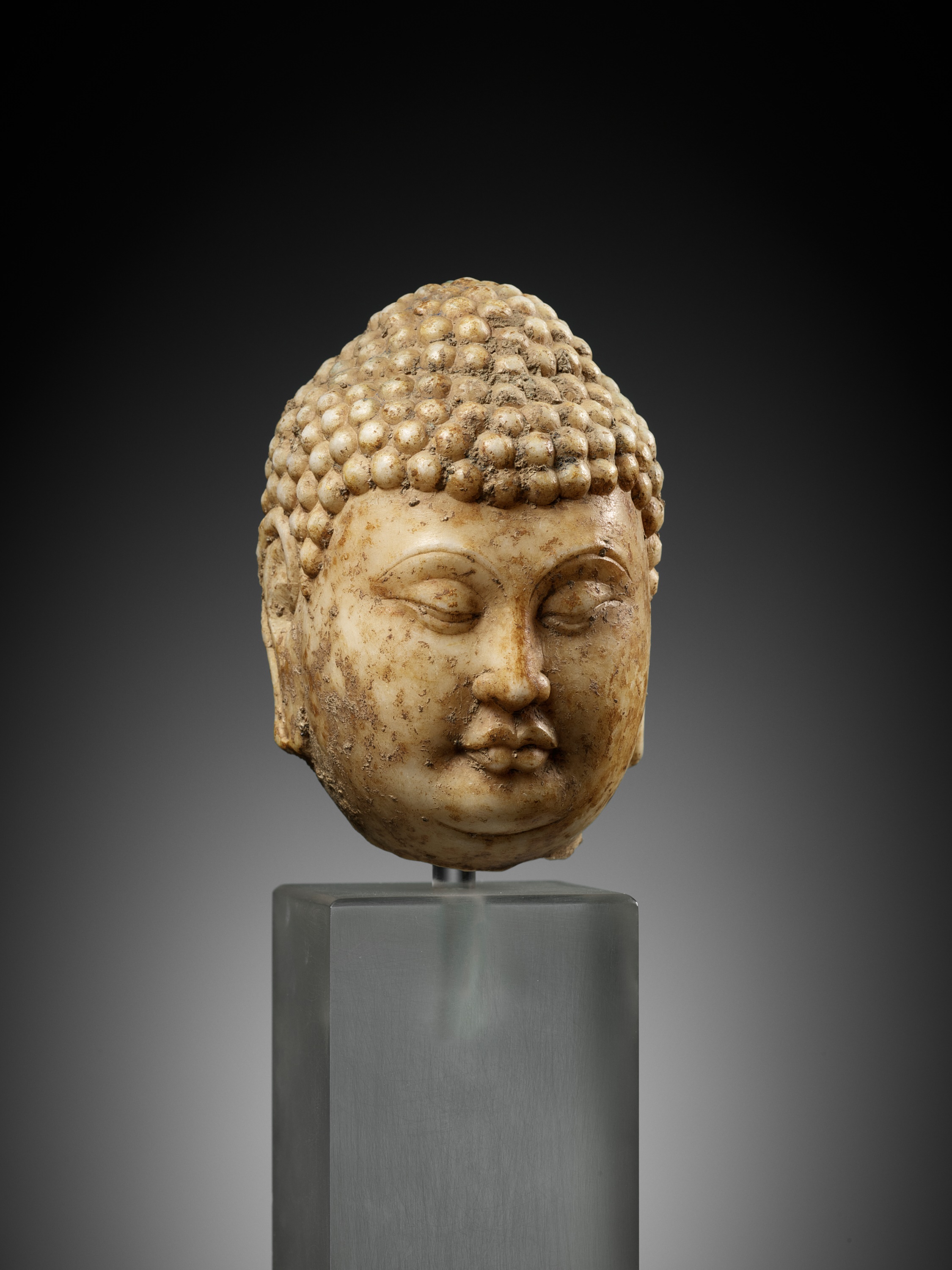 【 インドネシア製 くびれ花生 】　十面彫金銅壺　～19世紀　　O0305G C0056123 竜首水瓶 - 東京国立博物館 画像検索