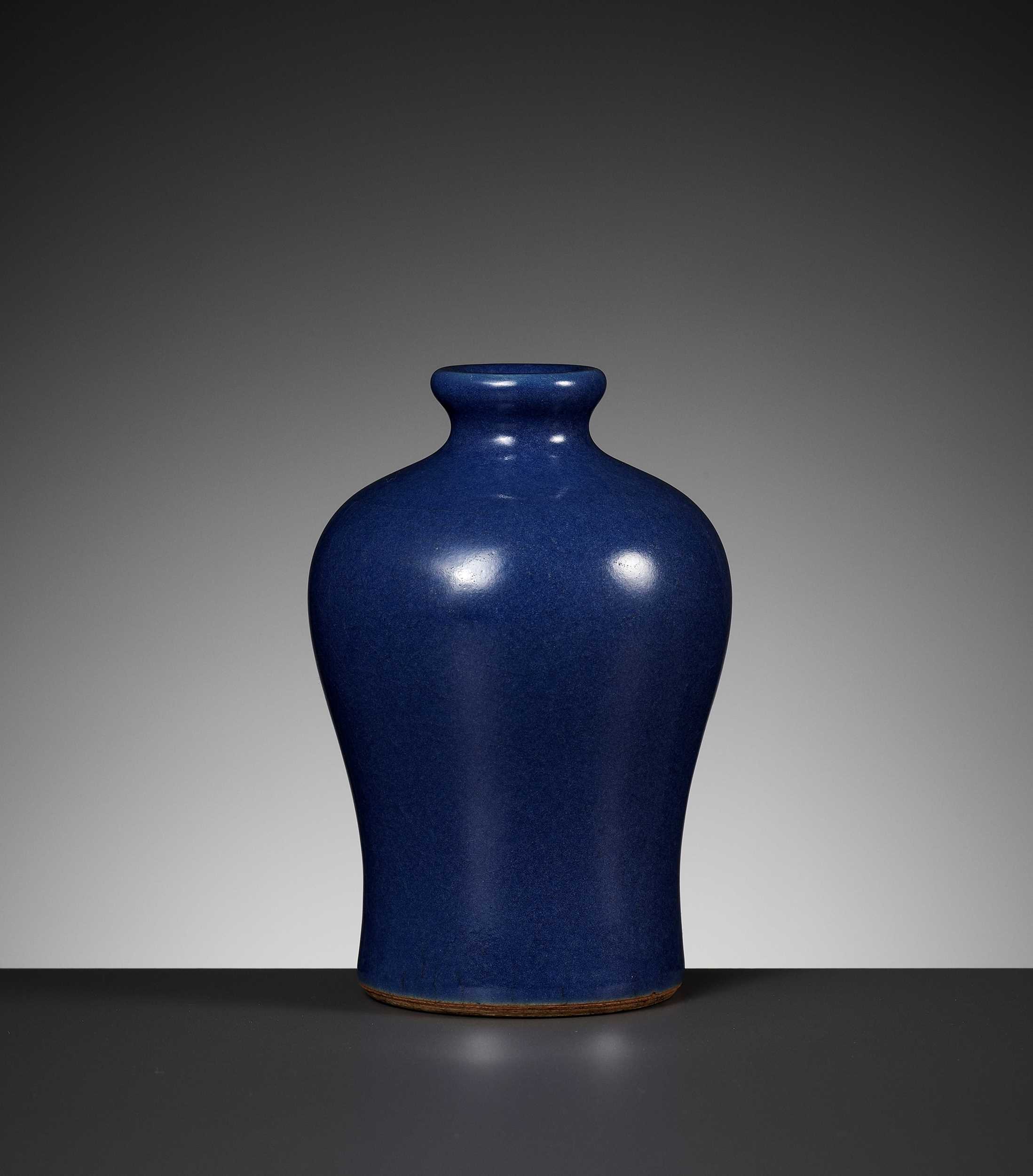 Lot 431 - A MINIATURE BLUE-GLAZED MEIPING, 18TH CENTURY