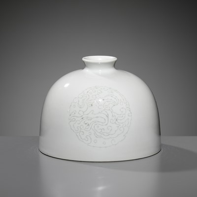 Lot 256 - A FINE WHITE GLAZED BEEHIVE WATER POT, TAIBAIZUN, LATE QING DYNASTY