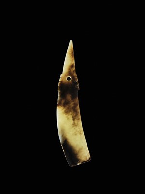 Lot 793 - A CELADON AND RUSSET QI JADE BLADE, QIJIA CULTURE